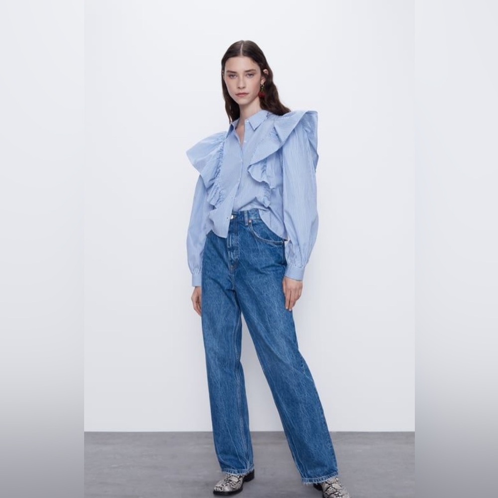 Zara Striped Ruffled Blouse - Picture 2 of 12